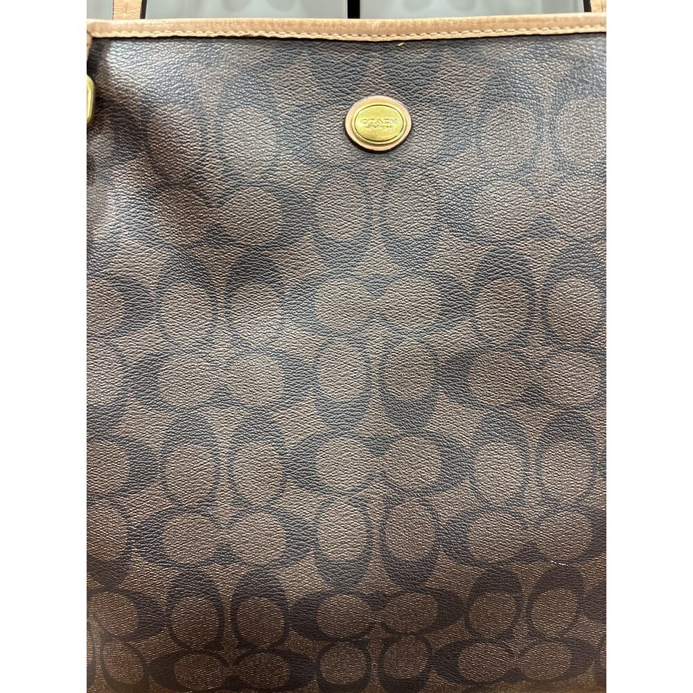 COACH Signature File Crossbody Light Khaki/ Chalk / Black F58285 - Picture 6 of 9